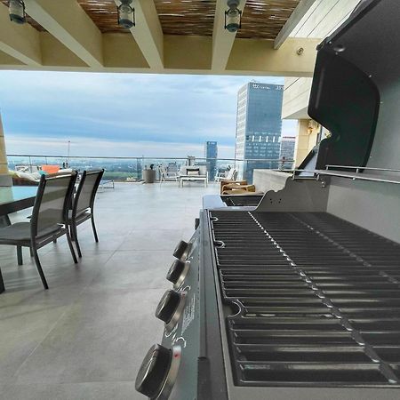 Beautiful Penthouse W/Amazing View, Prime Location Apartment Ramat Gan Luaran gambar