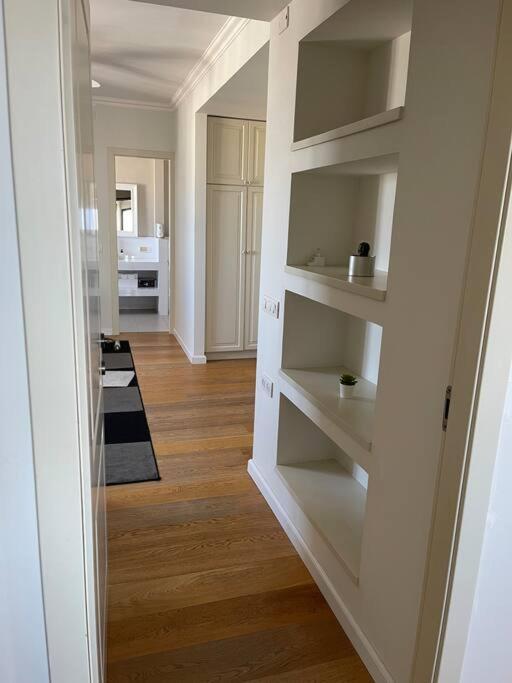 Beautiful Penthouse W/Amazing View, Prime Location Apartment Ramat Gan Luaran gambar