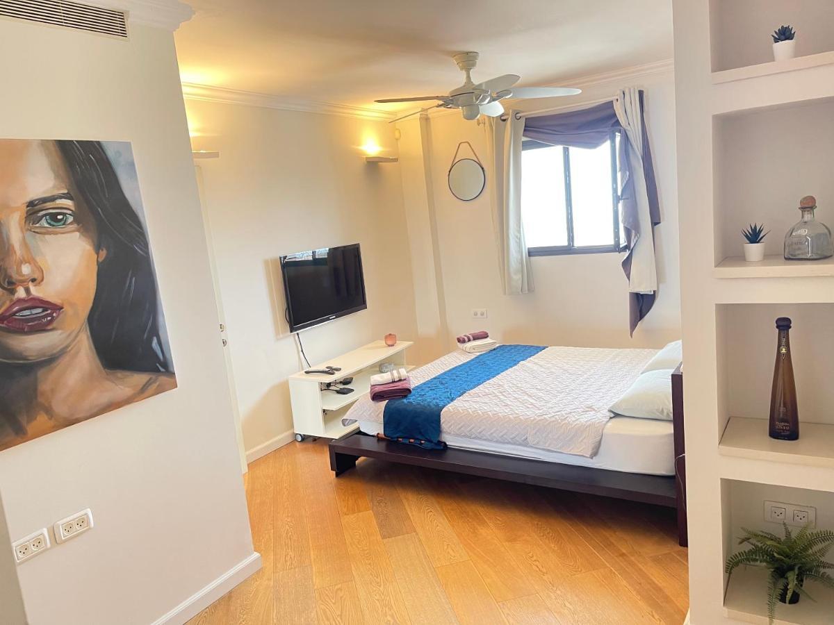 Beautiful Penthouse W/Amazing View, Prime Location Apartment Ramat Gan Luaran gambar