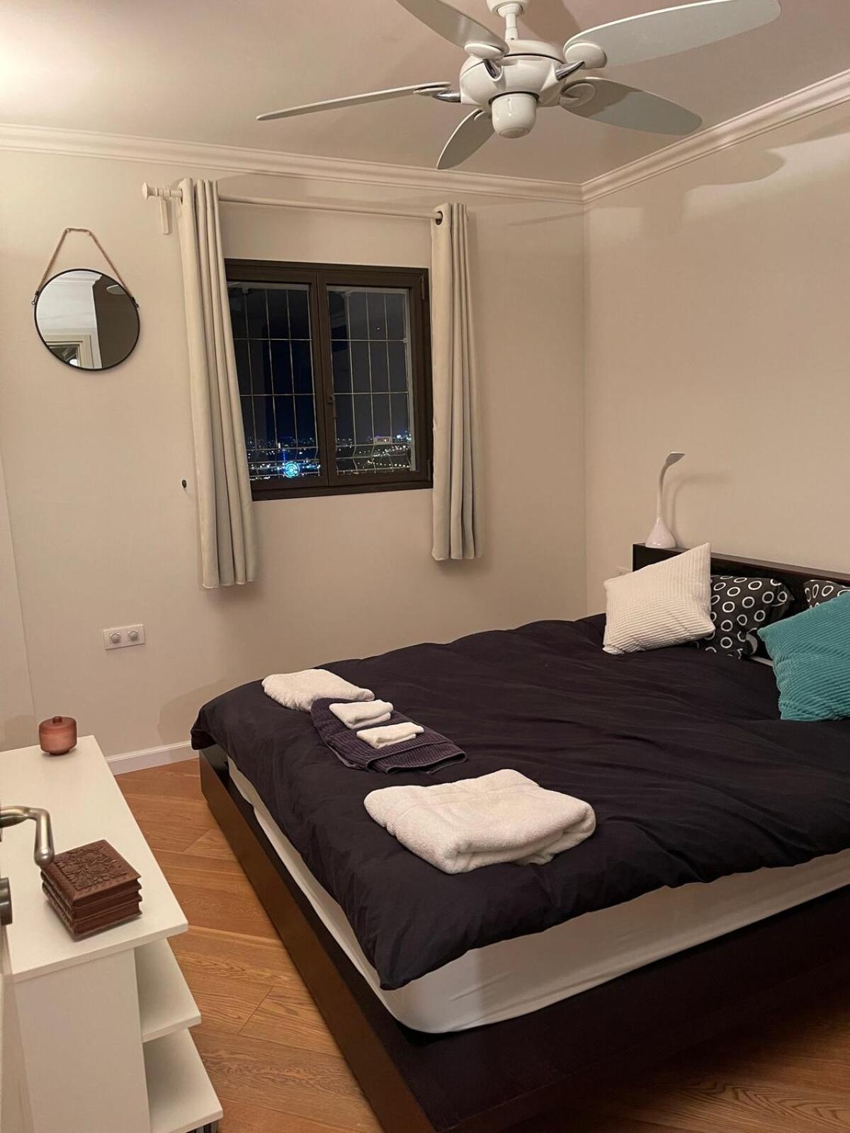 Beautiful Penthouse W/Amazing View, Prime Location Apartment Ramat Gan Luaran gambar